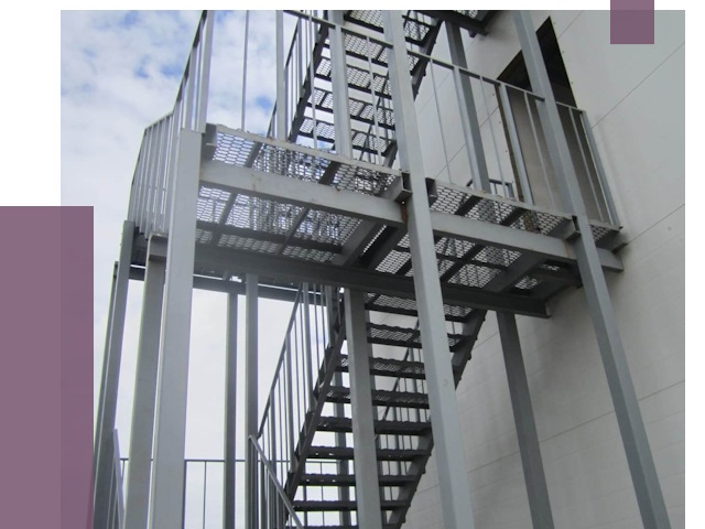 Монтаж пожарных лестниц в Крымске от 7876 руб.