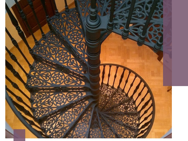 Винтовые лестницы под ключ в Крымске: производство и монтаж