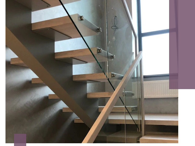 Изготовление лестниц на монокосоуре в Крымске с монтажом и гарантией