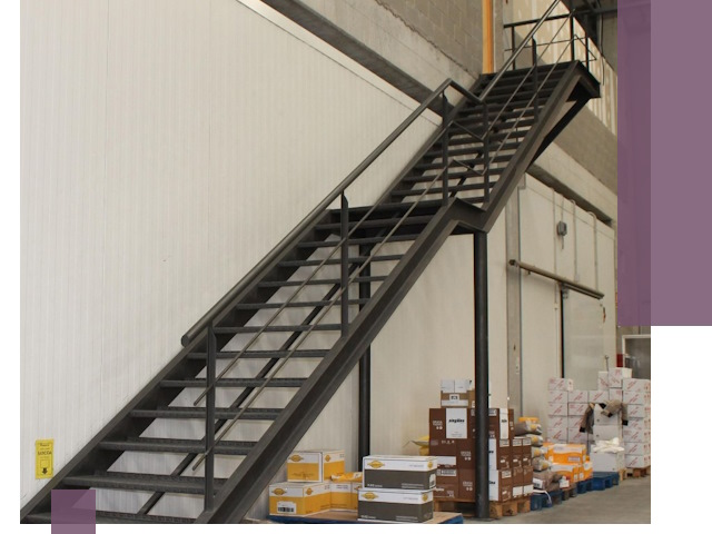 Лестницы для производства в Крымске — изготовление и монтаж