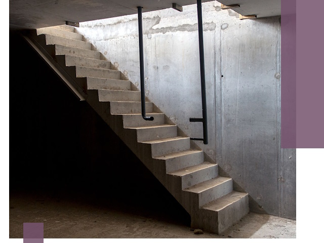 Изготовление и монтаж лестниц в подвале в Крымске