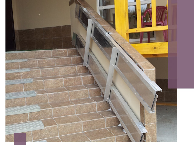 Откидные пандусы под ключ в Крымске — монтаж и демонтаж