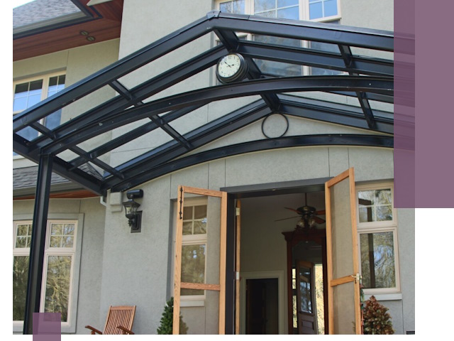 Изготовление и монтаж навесов и козырьков в Крымске