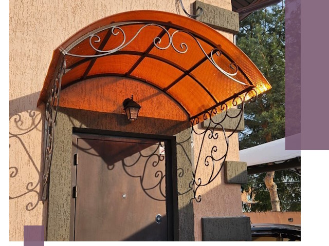 Демонтаж козырьков в Крымске быстро и безопасно