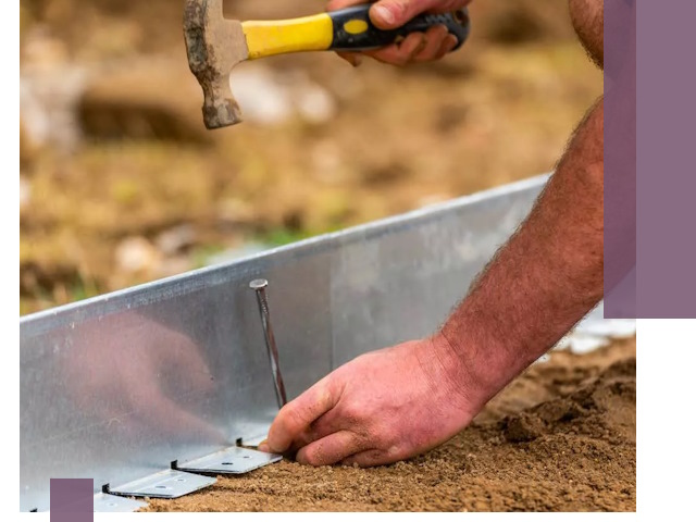 Монтаж металлических бордюров в Крымске быстро и качественно