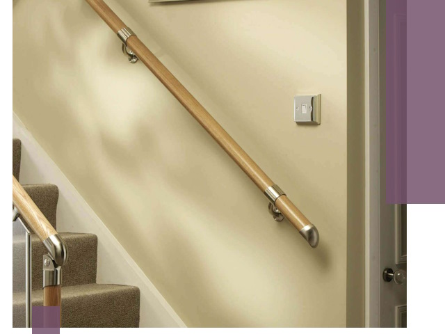 Монтаж пристенных поручней профессионально в Крымске